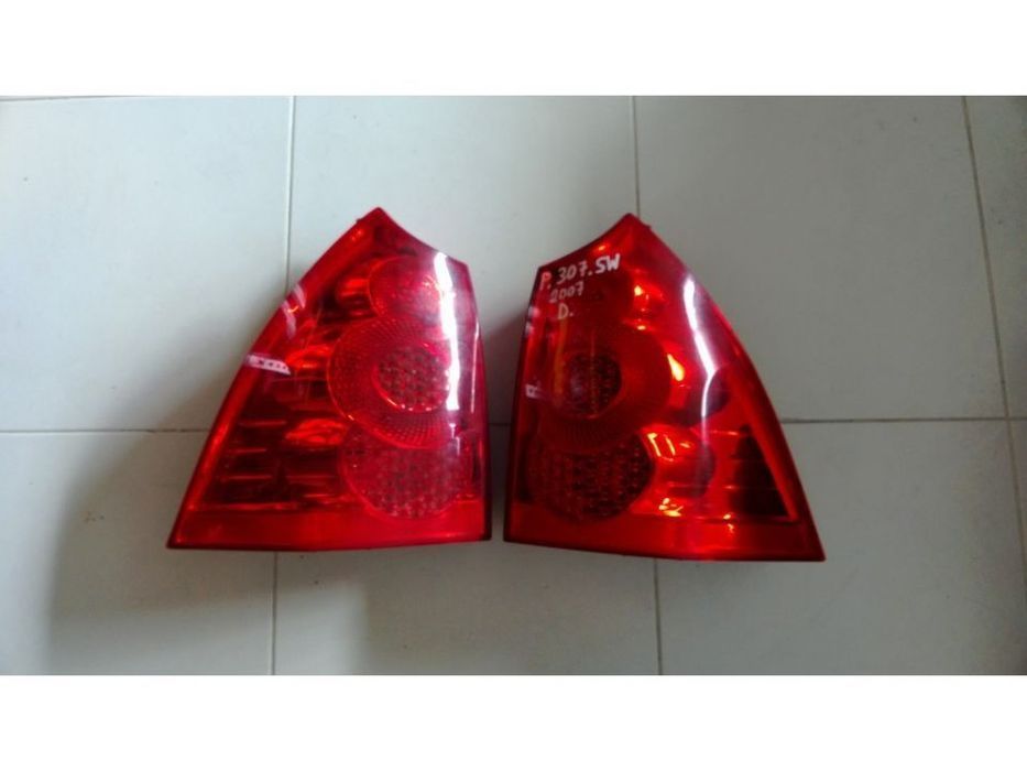 Farolins Peugeot 307 SW 2007
