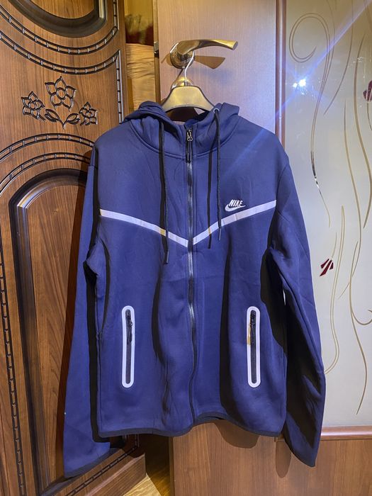 Чоловічий теплий костюм