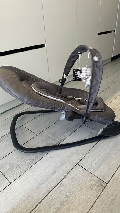 Крісло гойдалка Сhicco Hoopla