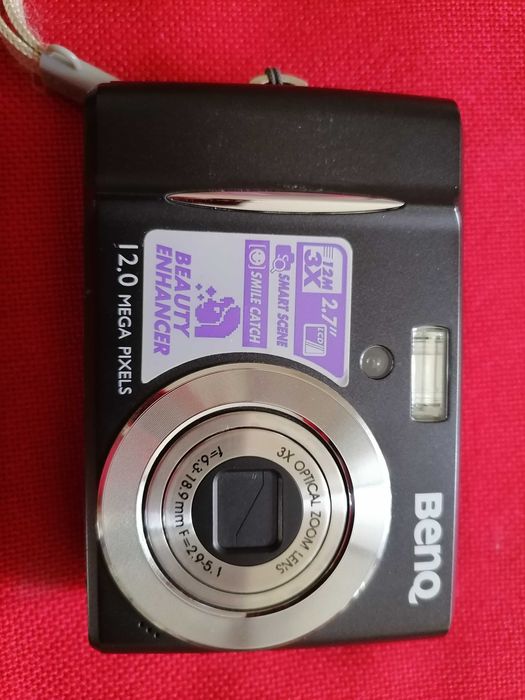 Maquina fotográfica BENQ 12.0 MP