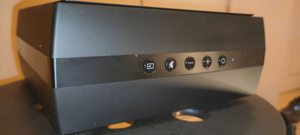 Streamer / Pré-Amplificador Martin Logan Unison (C/ Correção de Sala ARC)