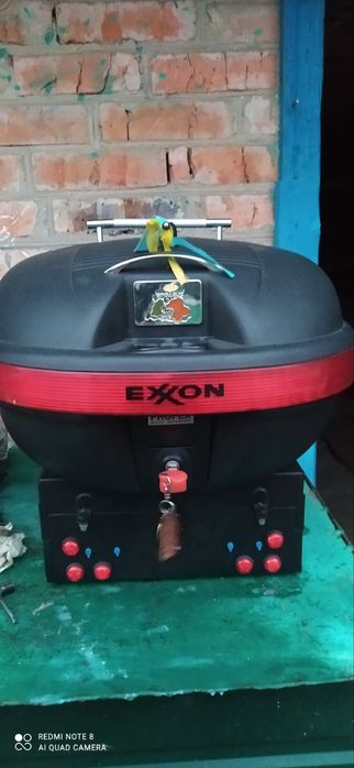 Металевий кофер на мото