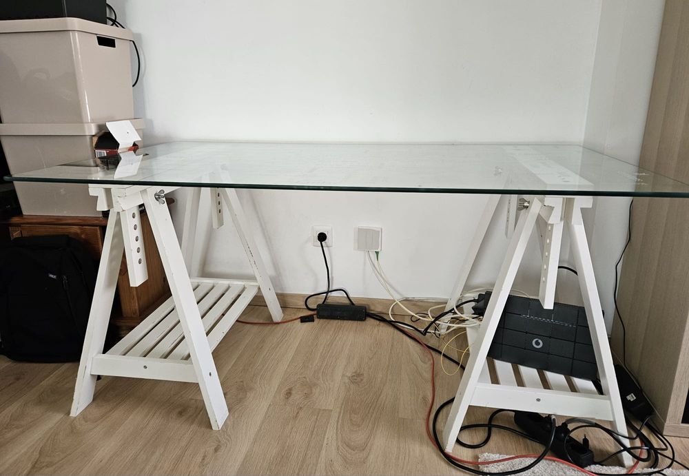 Secretaria de vidro IKEA 150 x 80 cm