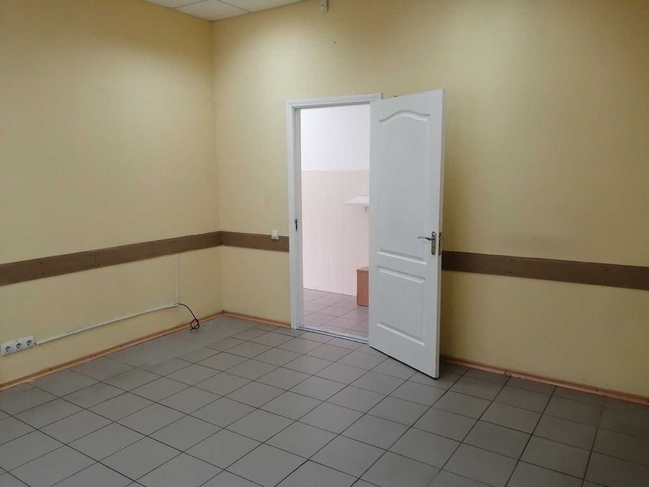 Оренда в АТБ! 44,3 кв.м. у м. Суми, вул. Гетьмана Скоропадського, 22