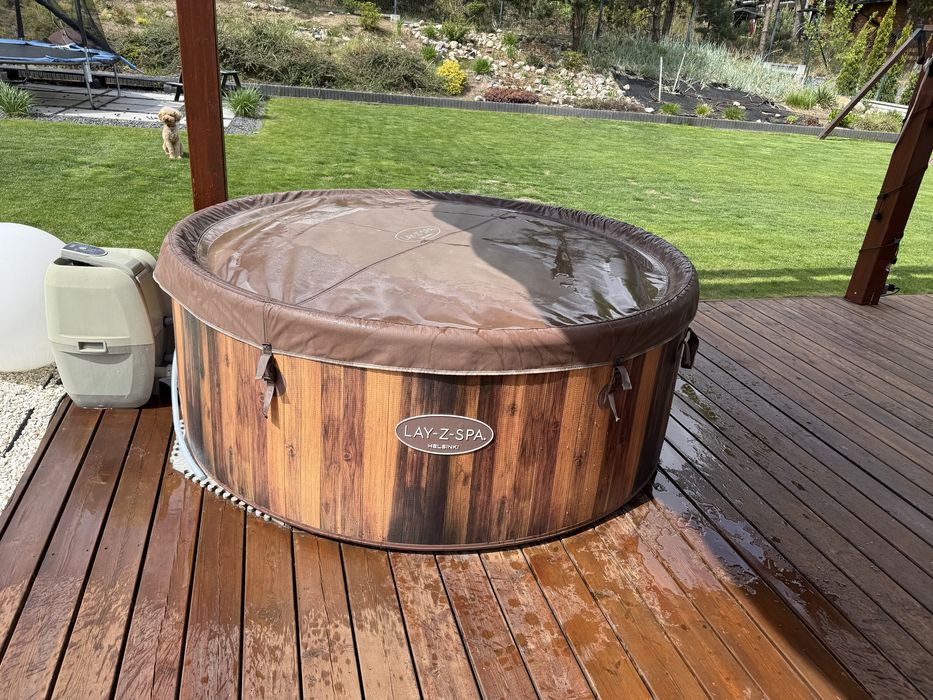 Nadmuchiwane jacuzzi Helsinki AirJet 1,8 x 0,66m - BESTWAY 60025