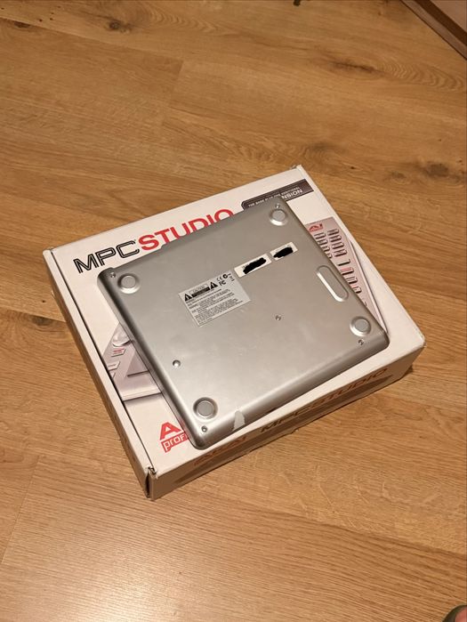 akai mpc studio plus etui