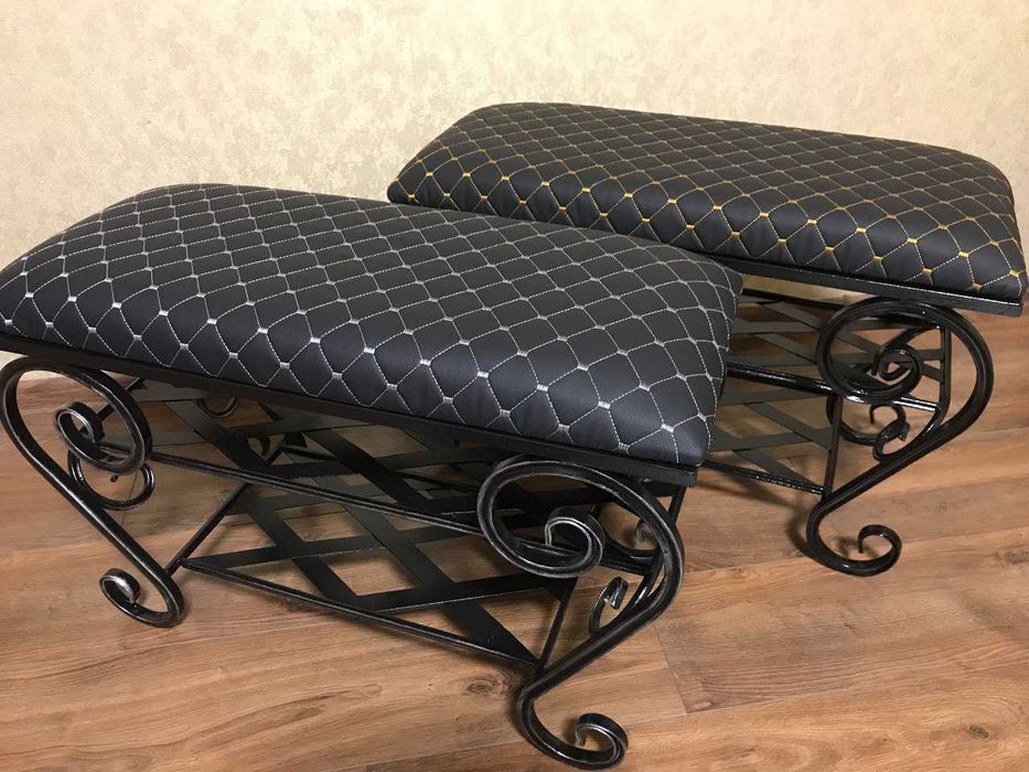 Металева банкетка