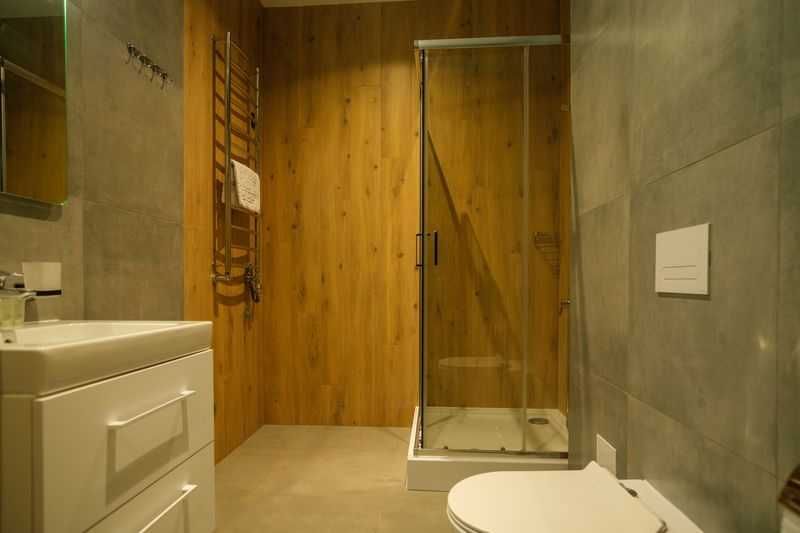 Продаж діючого готельного комплексу біля Буковелю з басейном