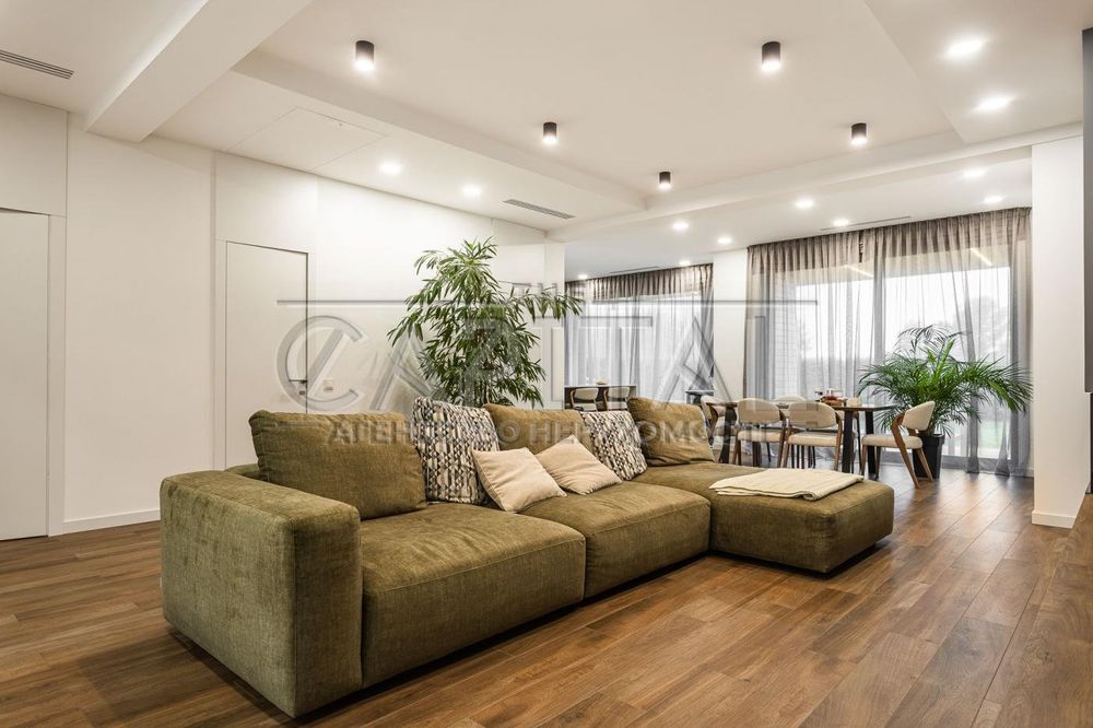 Будинок 4 кім., 180 м² у Вишгороді, котеджне містечко