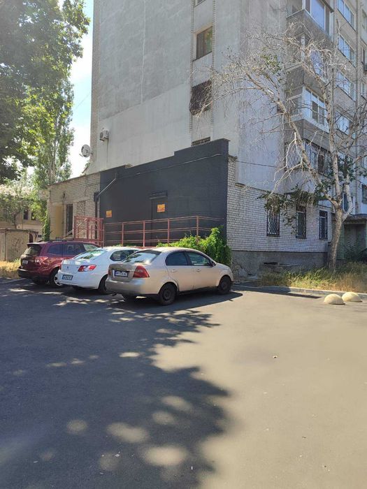 Сдается помещение 50 кв.м ул. Шевченко, 16/2. Цена 16000 грн