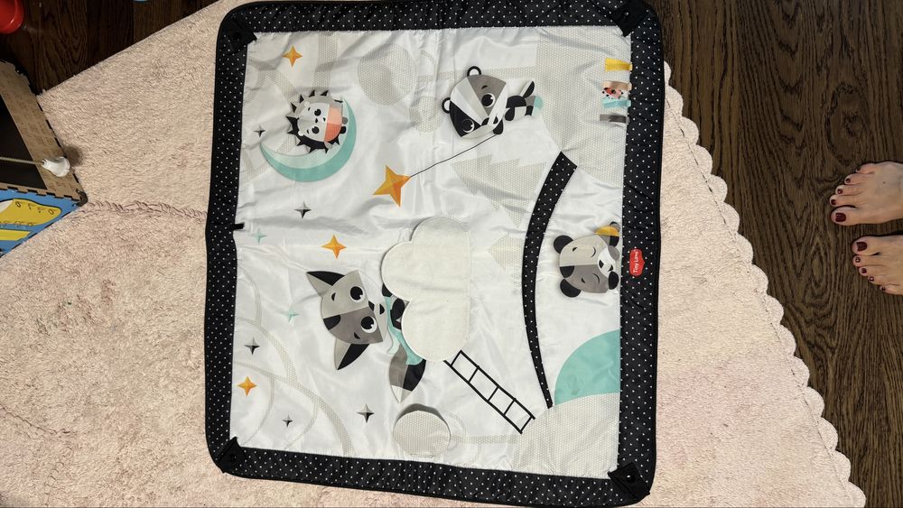 Розвиваючий килимок tiny love нічна галявина