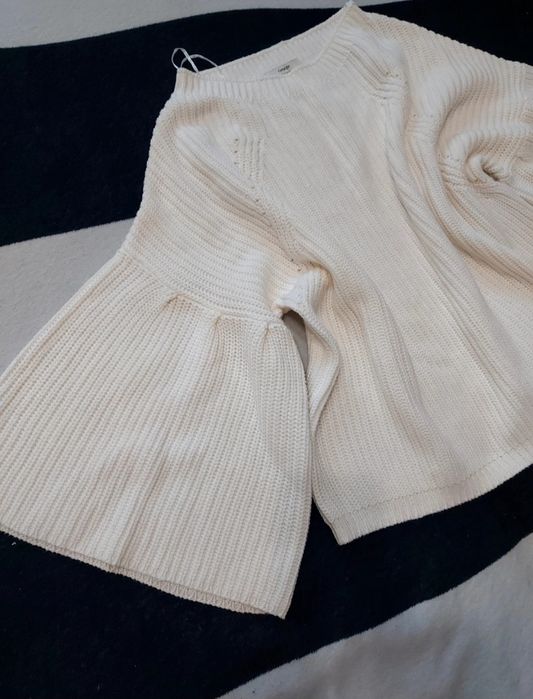 Bawełniany śmietankowy sweterek / dzwonowate rękawy George r.XL/42 UNI