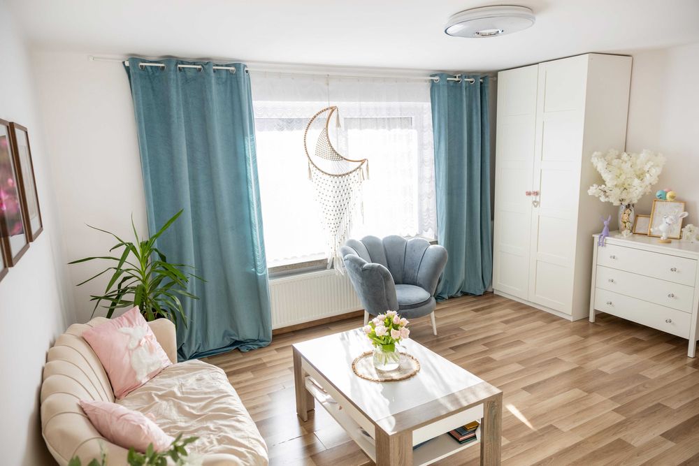 DOM PRZY LESIE - 370 m² pow. działki 1924 m²
