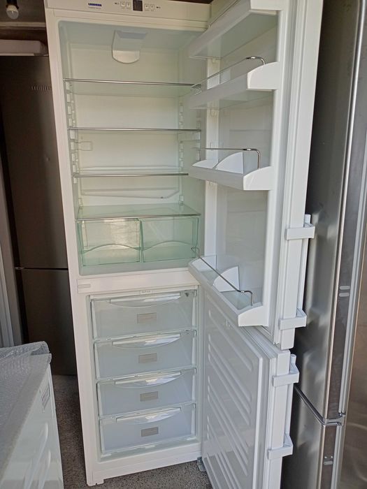 Холодильник Liebherr