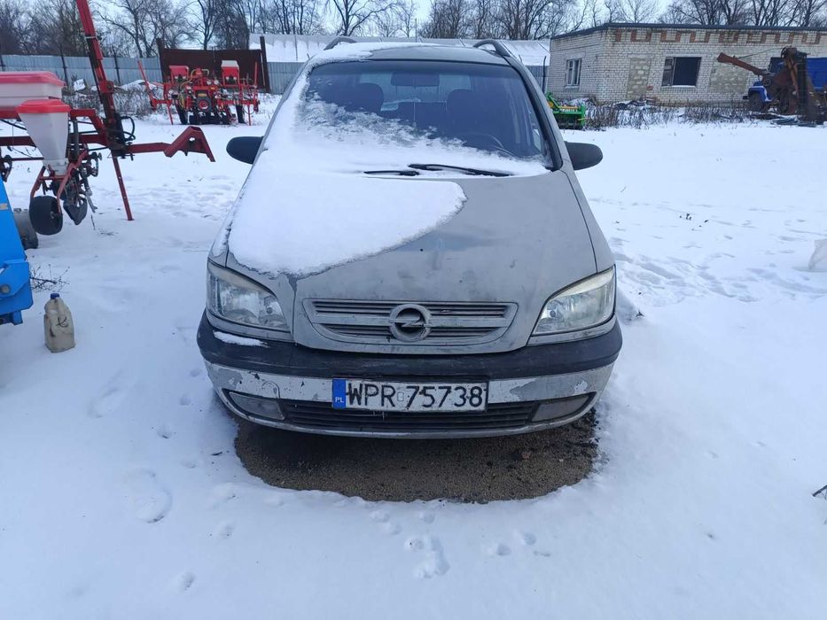 Opel Zafira 2004 года