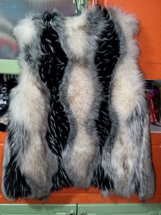 Жіноча жилетка зі штучного хутра 10% допомога на ЗСУ