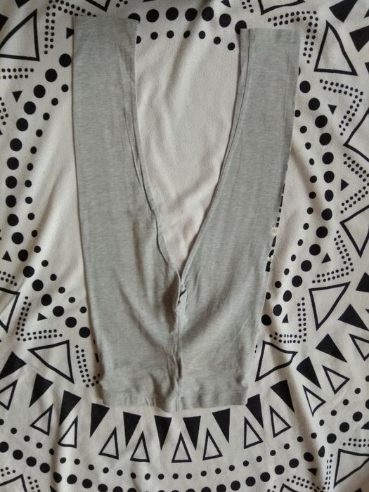 Szare legginsy 122 Primark