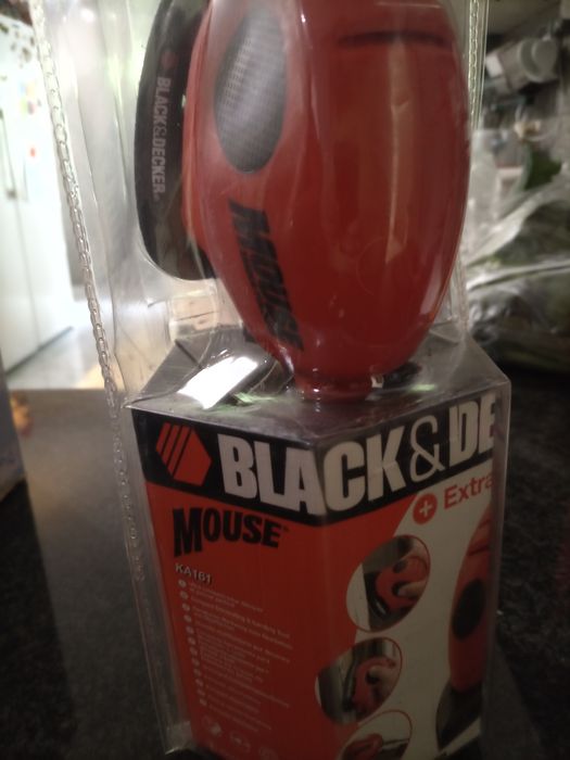 Ferramenta para decorar e lixar Black&Deckerr