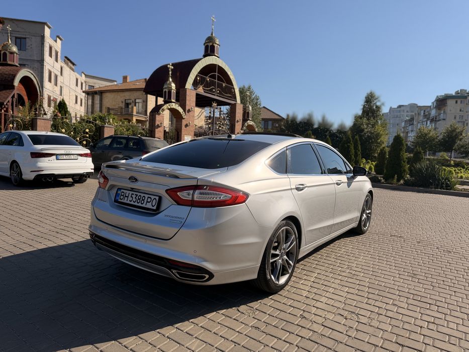 Ford Fusion 2015