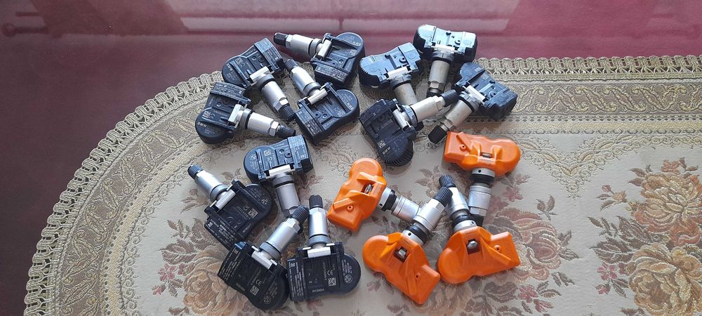 Czujniki ciśnienia powietrza  TPMS BMW Mini Ferrari  433MHz
