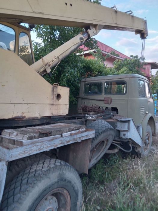 Автокран/Кран/строительный/грузовой/машина/техника/перевозки