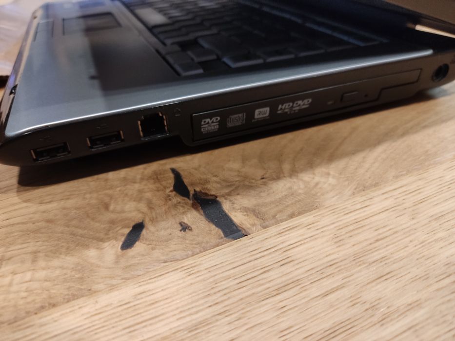 Toshiba Satellite A200-1J6