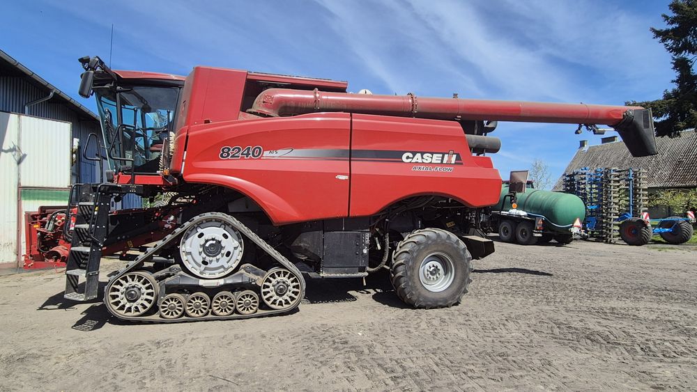 Case axial flow 8240