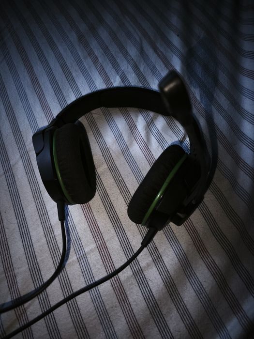 Headfones hyperx