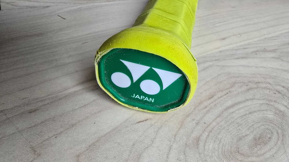 rakieta yonex astrox 100zz 3UG5