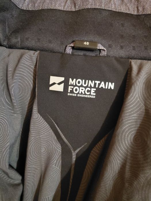 Гірськолижна пухова куртка Mountain Force.