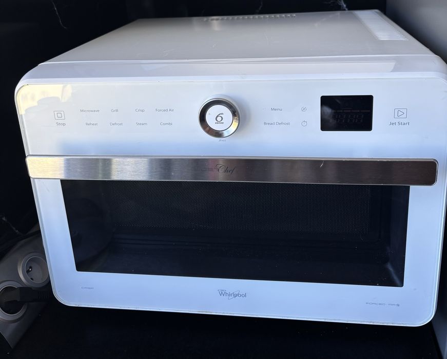 Whirlpool JT469: mikrofalówka z piekarnikiem
