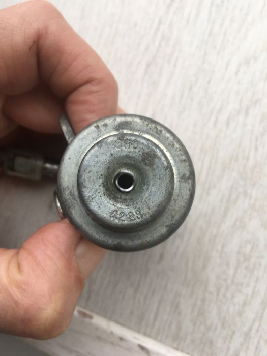 Регулятор давления топлива GM Lanos 1.5