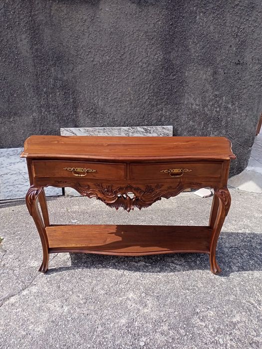 Sapateira, aparador, mesa apoio