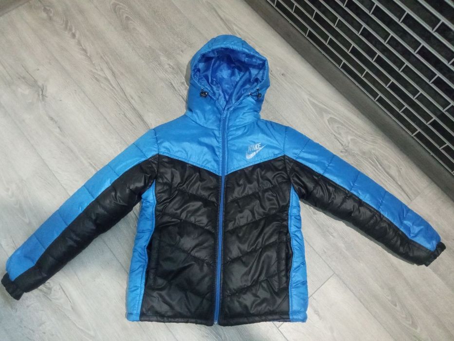 Куртка демісезонна 134 розмір