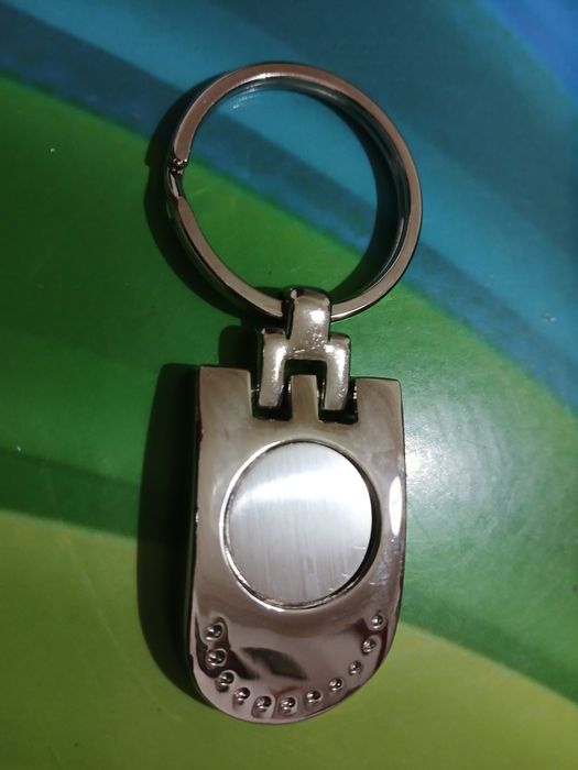 Conjunto de porta chaves e esferográfica