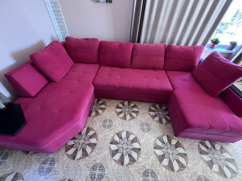 Великий розкладний диван