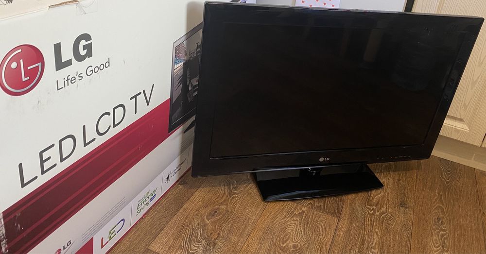 Телевізор LG 32LS340T