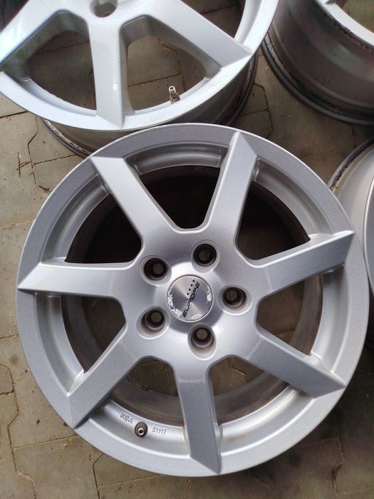 Felgi aluminiowe 5x114,3 16" ET 48 Nissan Toyota Mitsubishi Kia Hyunda