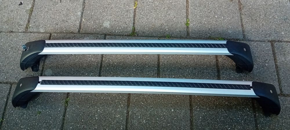 Belki dachowe relingi Volvo V40 od 2012r