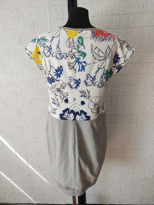 Sukienka Lato koktajlowa rozmiar 44 elastyczna cena 35 zł