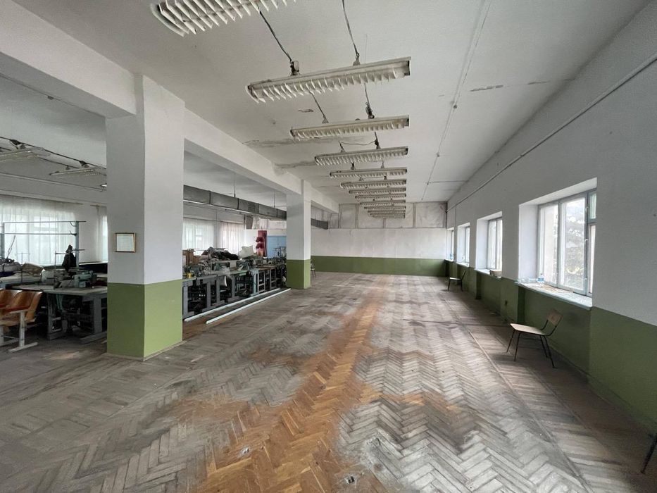 продаж комплексу будівель