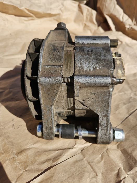 Аатомобильный генератор