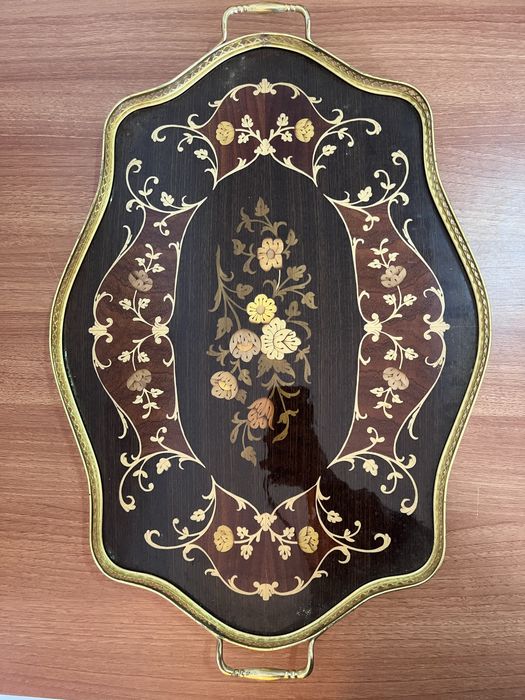 Tabuleiro madeira e metal