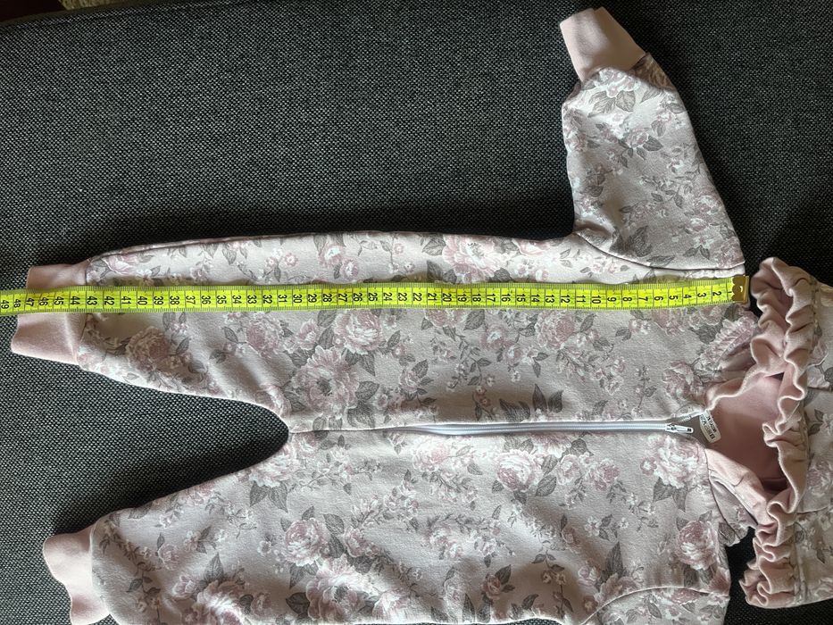 Kombinezon dziewczecy r. 62