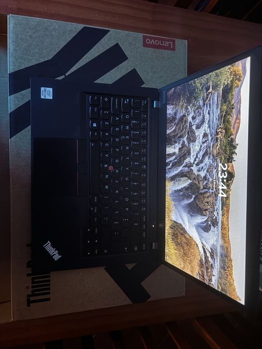 Portatil Lenovo ThinkPad T14 i7 48GB 1TB SSD c/caixa e acessórios