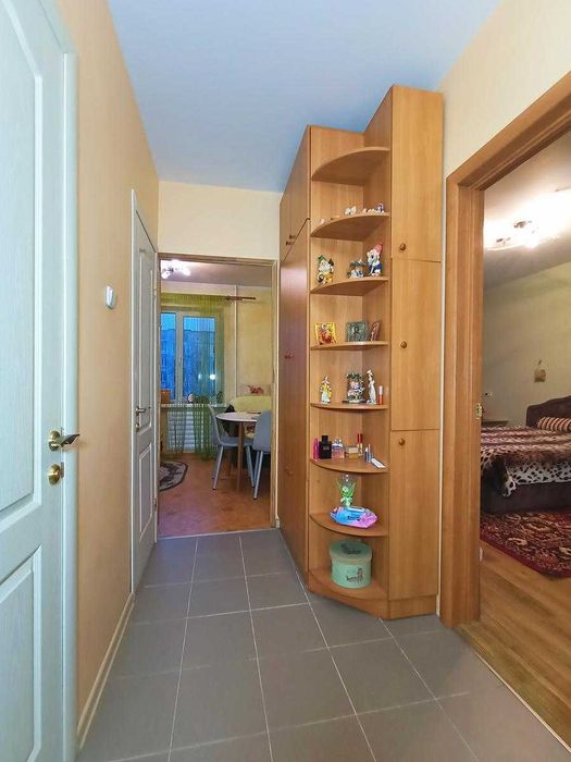 Продаж 1-кімн квартири 34 м2 стан заходь і живи, неподалік ринку НИВА.