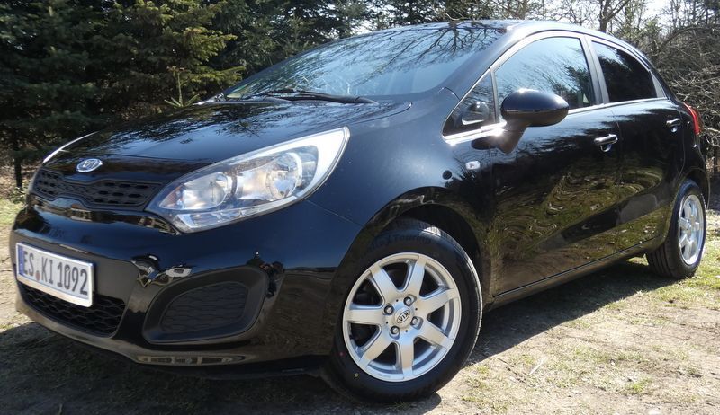 Kia Rio Zarejestrowana ekonomiczne zadbane bez wkładu nowe opony klima