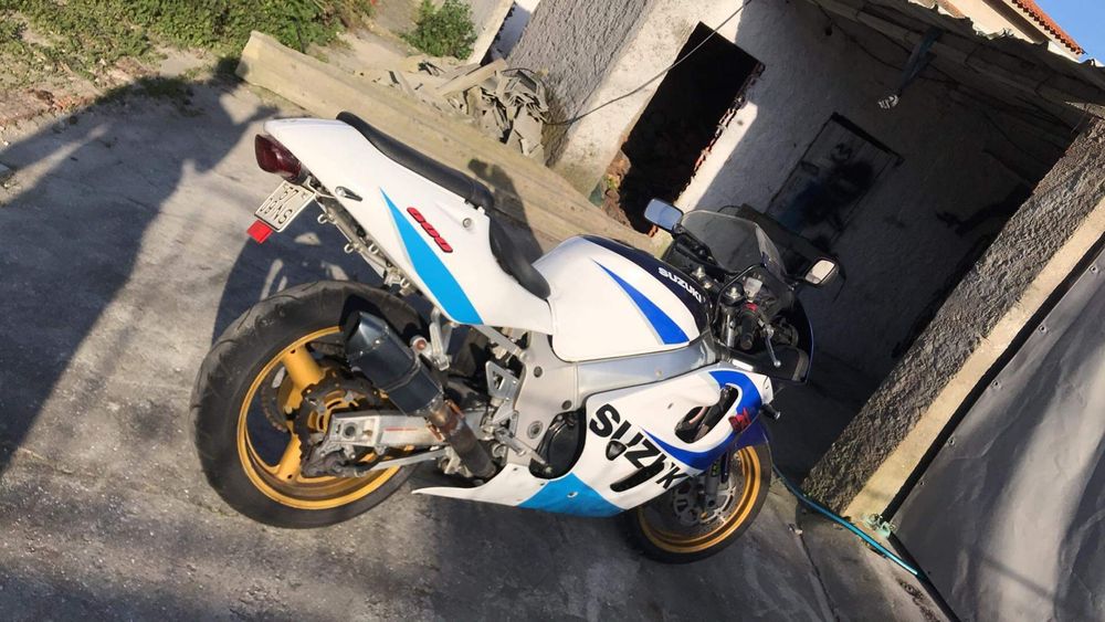 Suzuki Gsxr600 srad