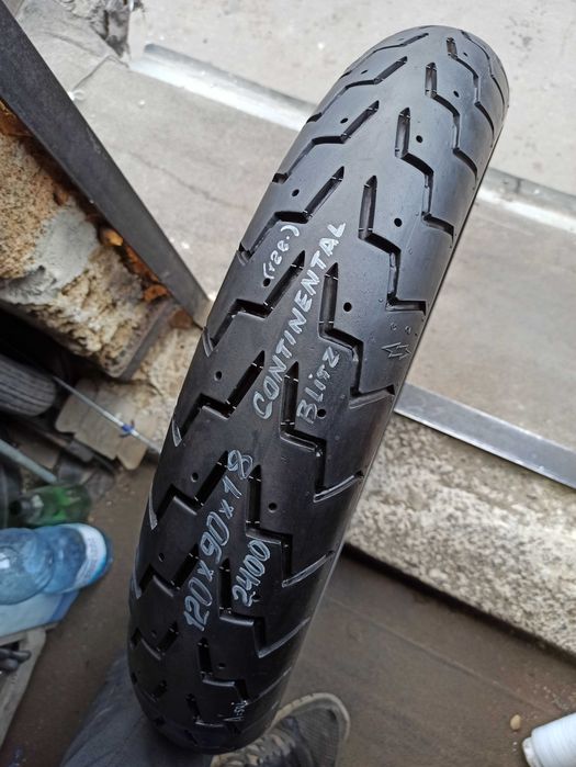Мотошина резина 4.10 4.00 R18 (110/90 або 110/100 або 120/90 R18)