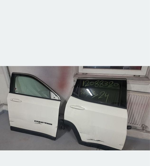 Drzwi Jeep Compass 2018 Prawa Strona